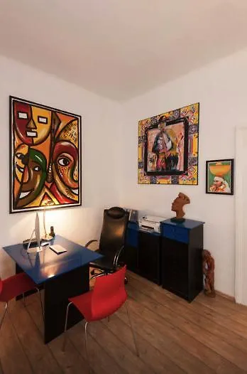 Art Gallery Apartment פראג צ'כיה