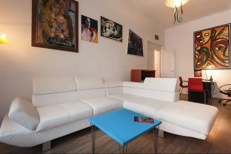 Art Gallery Apartment Praha