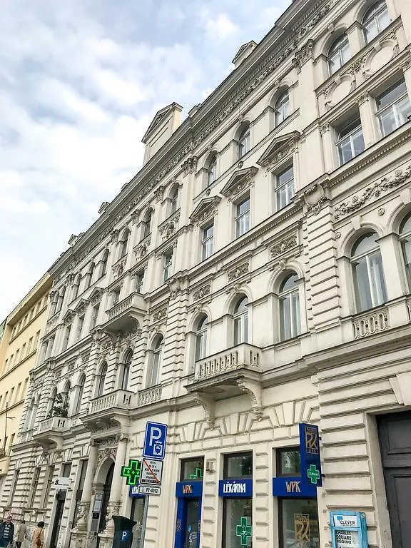 Art Gallery Apartment Praha